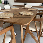 Mesa de comedor Enzo